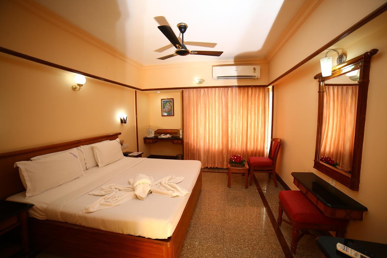 Mayura Residency Guruvayur Room photo