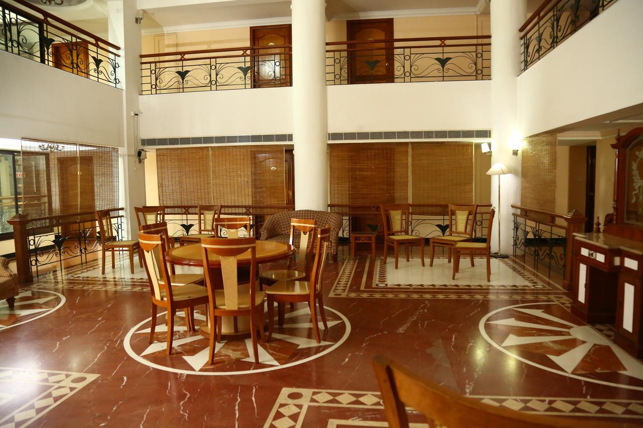 Mayura Residency Guruvayur Exterior photo