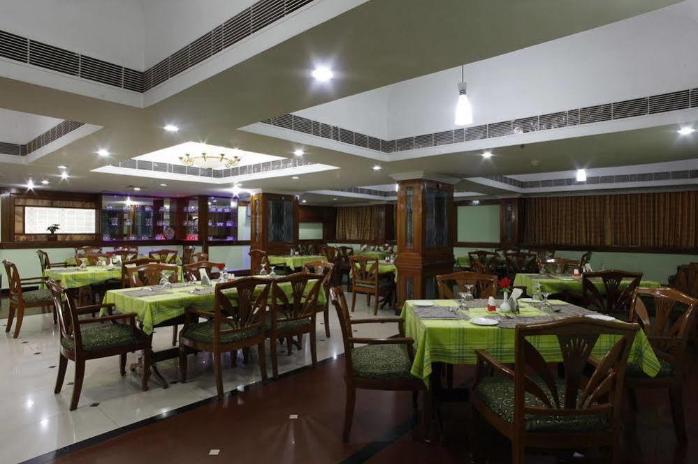 Mayura Residency Guruvayur Exterior photo